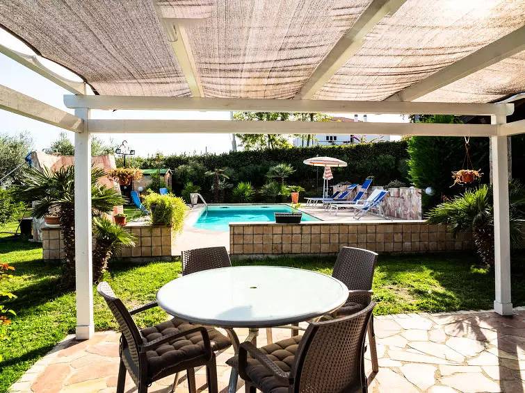 Casa 5 Persone in Città Sant'Angelo e dintorni, Costa Adriatica Abruzzo