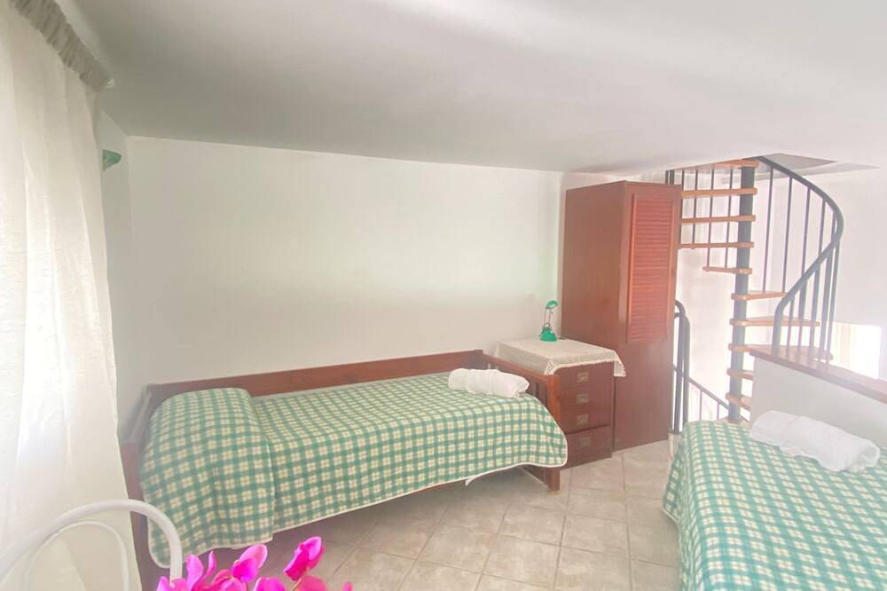 Euploia Apartment.\na Natural and Relaxing Retreat! in Lacco Ameno, Ischia