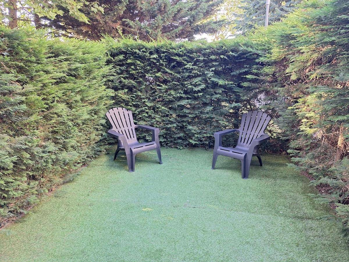 Appartement entier, Apartment with terrace in Joué-lès-Tours in Joué-lès-Tours, Région de Tours