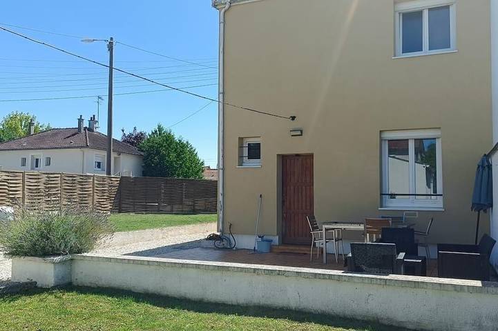 Appartement de vacances pour 5 personnes, avec jardin