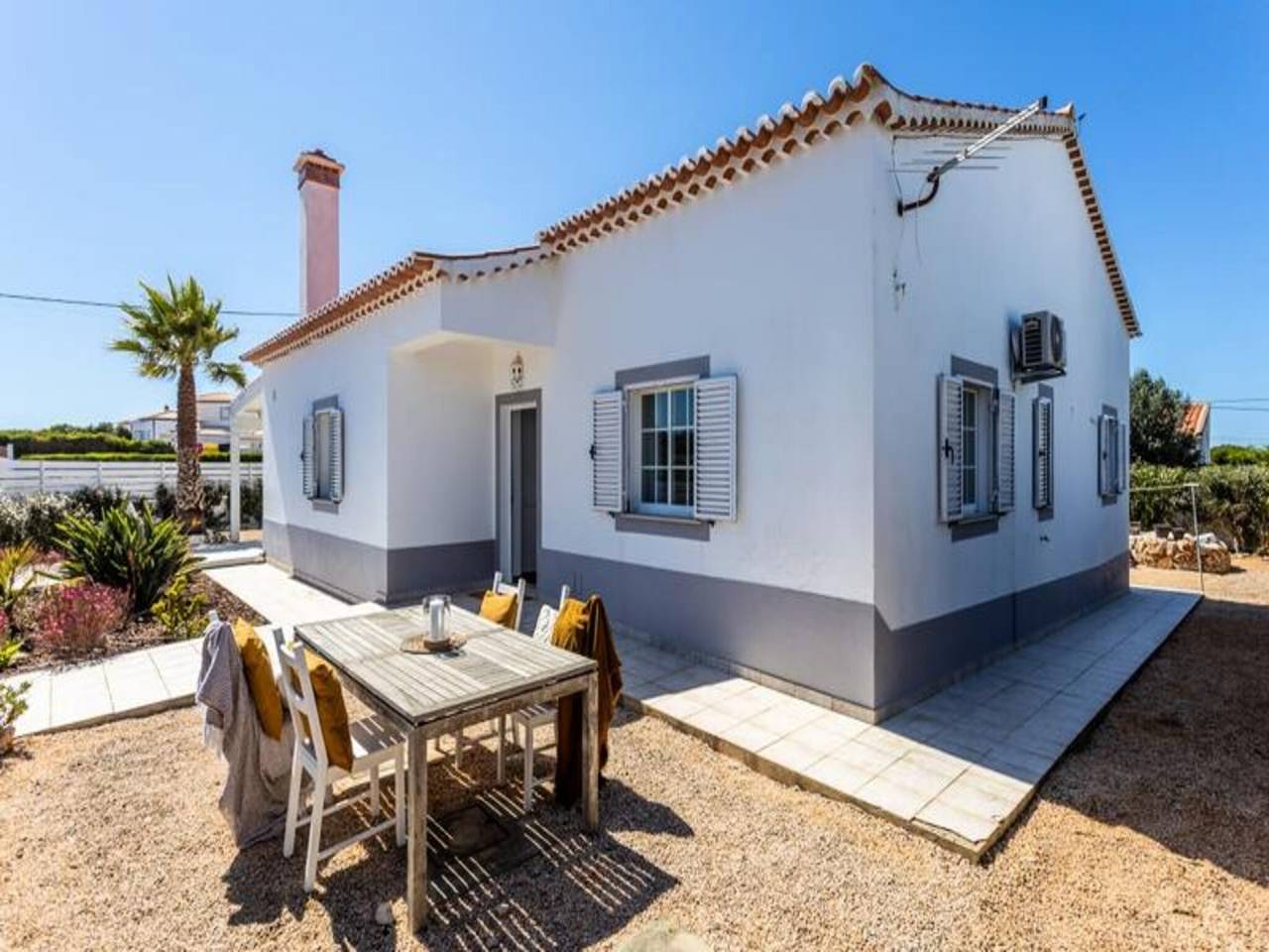 Ganze Wohnung, Häuser und Villen für 7 Personen in Vale de Telha, Aljezur