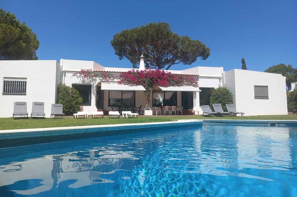 Casa Azevedo - Vilamoura in Quarteira, Distrito de Faro