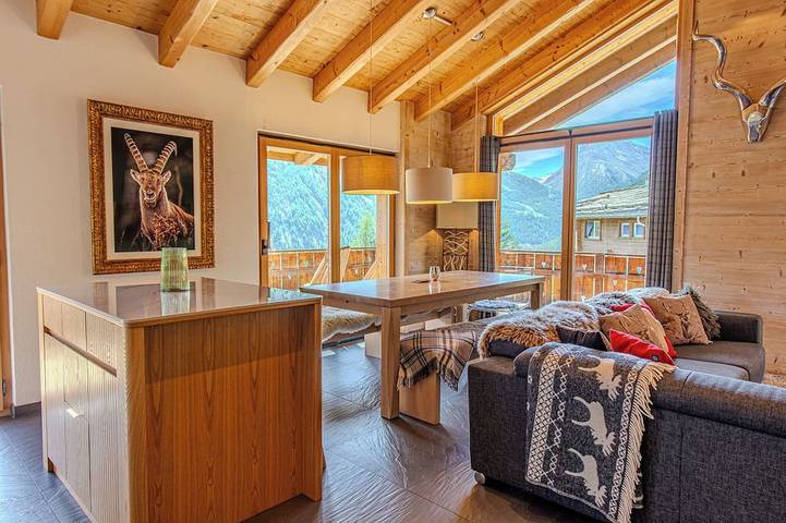 Chalet pour 8 personnes, avec balcon et jacuzzi - 1