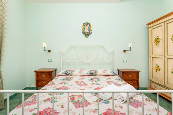 Chambre d’hôtes 'Terra' avec vue sur la mer, piscine commune et Wi-Fi in Calatabiano, Province de Catania