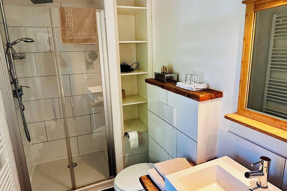 Ganze Wohnung, Logis Lola im Landhaus Labes in Stechlinsee, Stechlin