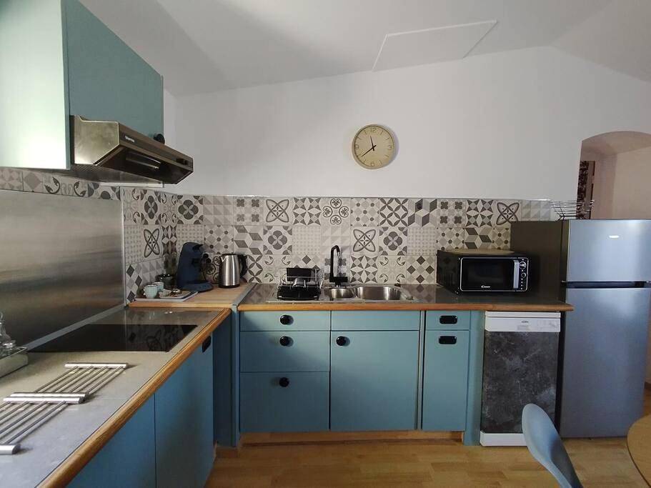 Apartamento entero, Le Petit d'Aquí appartement d'hôtes - 15 minutes de la mer in Mont Blanc, Costa mediterránea (Francia)