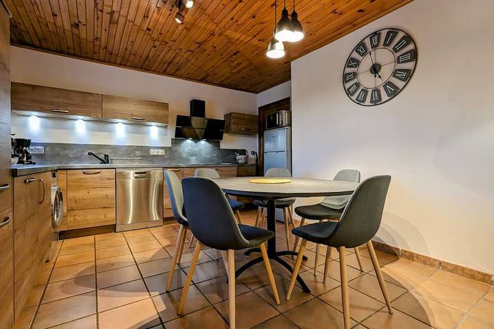 Gîte pour 6 personnes, avec terrasse