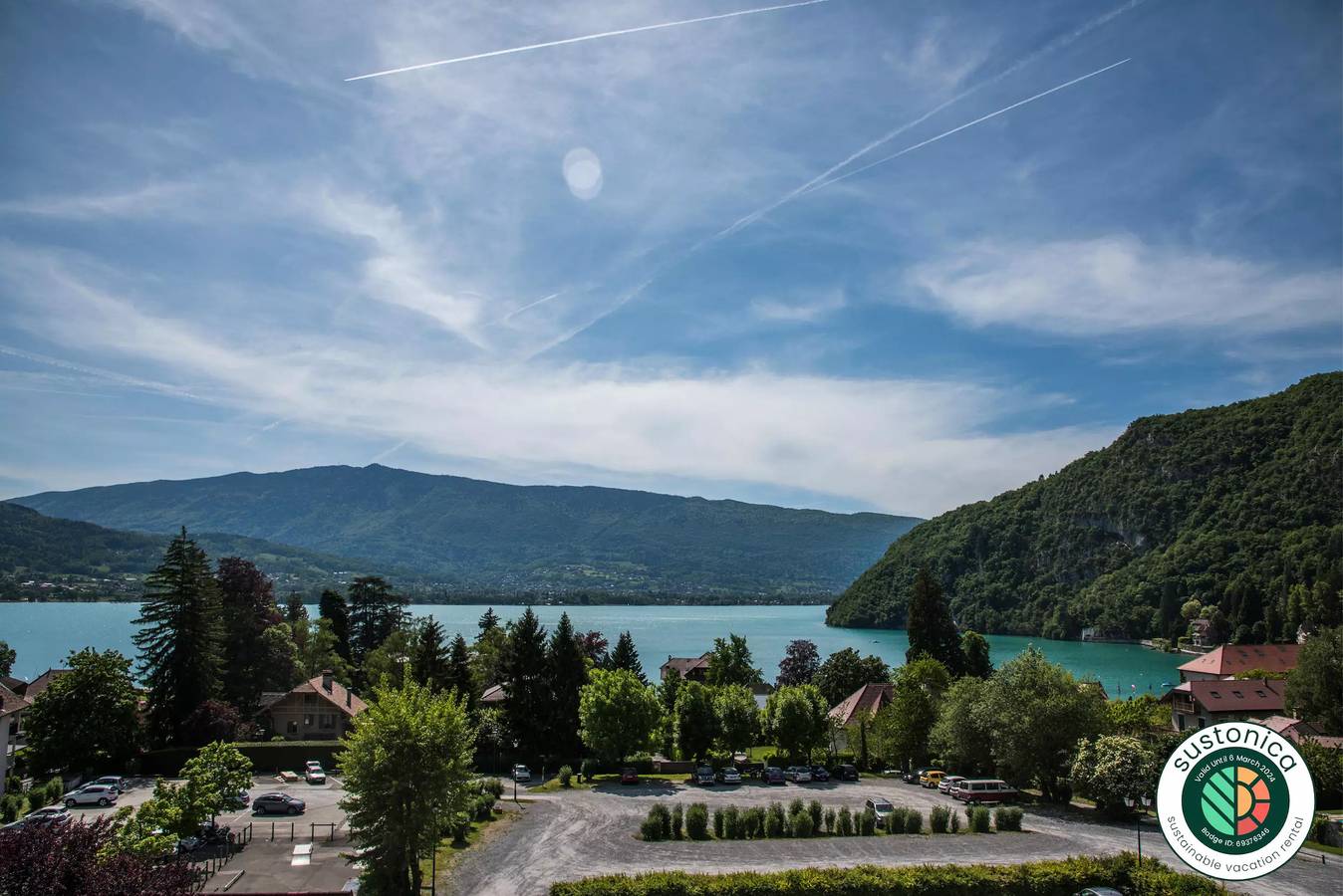 Apartamento entero, Pueblo Tallories - Le Loft du Manoir con vista al lago in Talloires-Montmin, Región de Annecy
