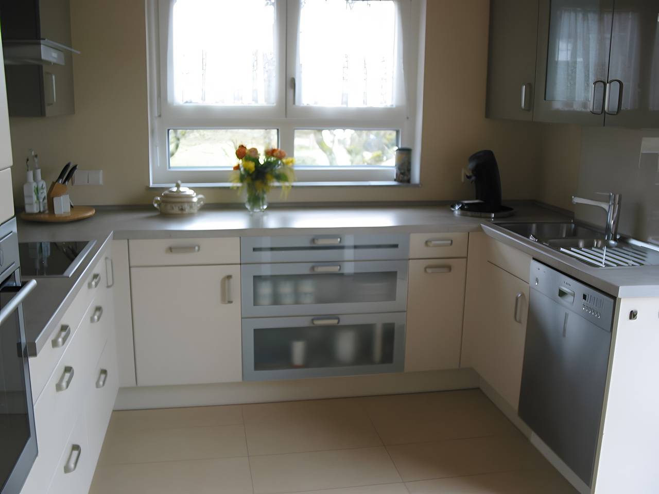 Ganze Wohnung, Ferienwohnung 'Wassertränke' mit gemeinsamer Terrasse, gemeinsamem Garten und Wi-Fi in Gaienhofen, Untersee