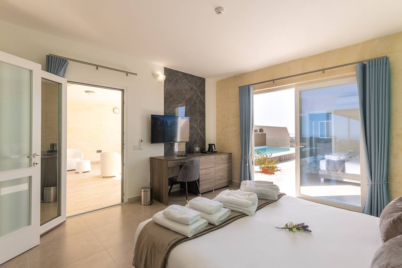 Ta'Battista B&B with pool Wied il-Miela in Xewkija, Gozo
