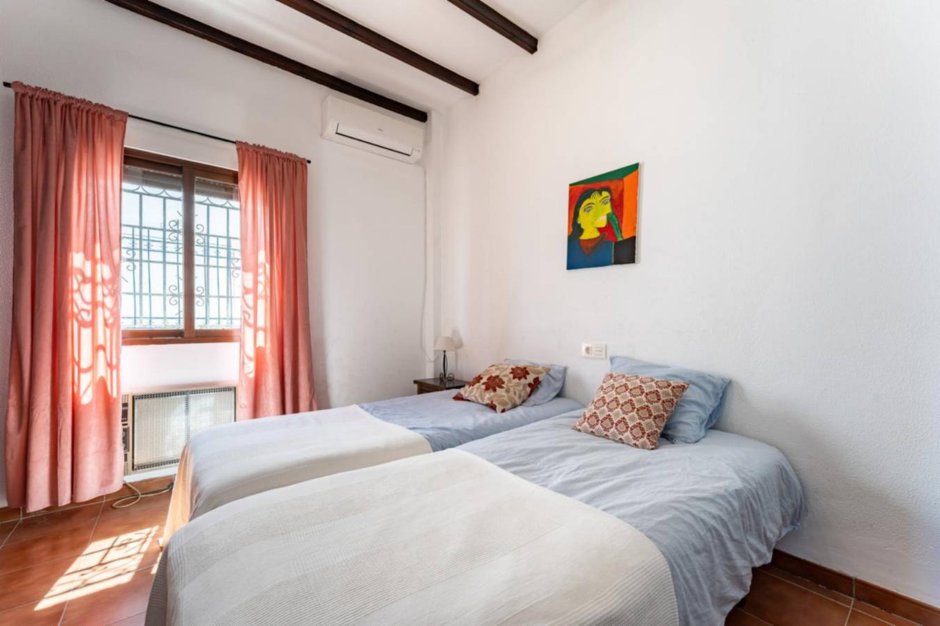 Entire apartment, Holiday apartment for 10 people with pool in Fuentes de Almunecar, Almuñecar