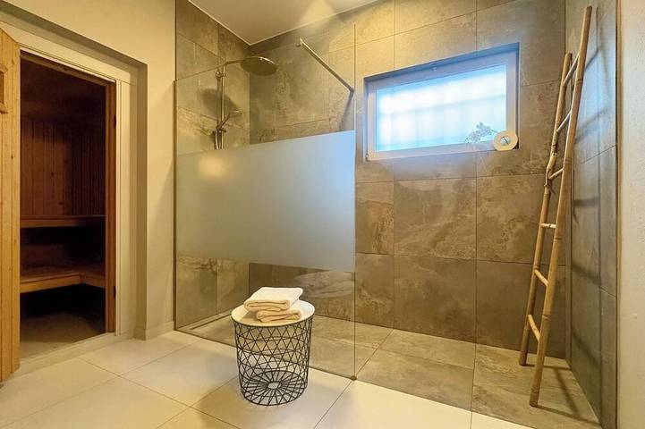 Ganze Wohnung, Sauna and bicycles - Private residence Bruges in Brügge, Westflandern