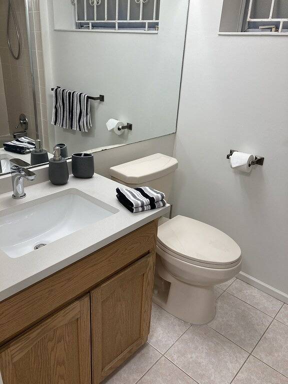 Gîte pour 3 personnes, avec terrasse et jardin à Vancouver - 4