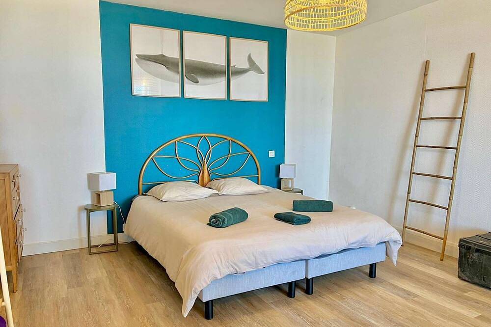 Entire apartment, La parenthèse marine, sea view with terrace in Arromanches-les-Bains, Bayeux region