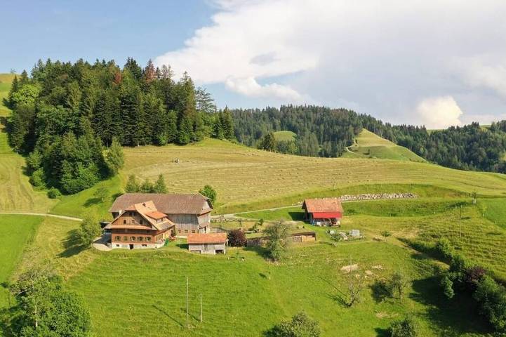 Ferienwohnung für 5 Personen, mit Balkon und Garten