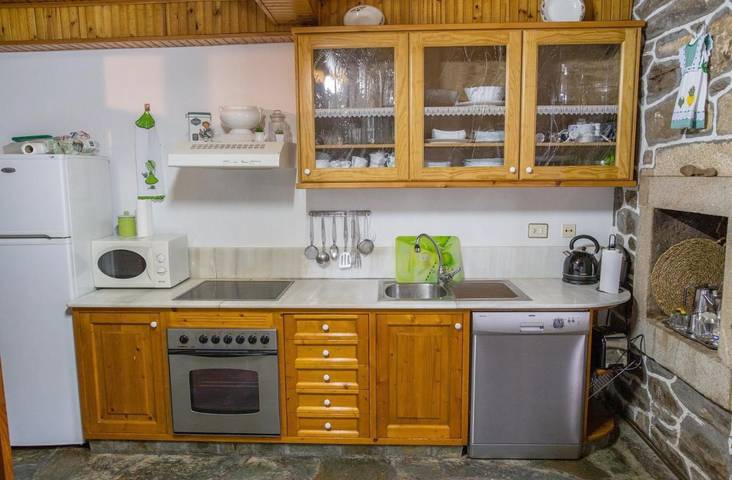 Casa rural para 8 personas, con vistas y jardín en Provincia de Pontevedra - 2