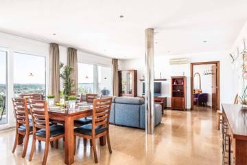 Villa in Es Mercadal, Menorcas Küste für 8 