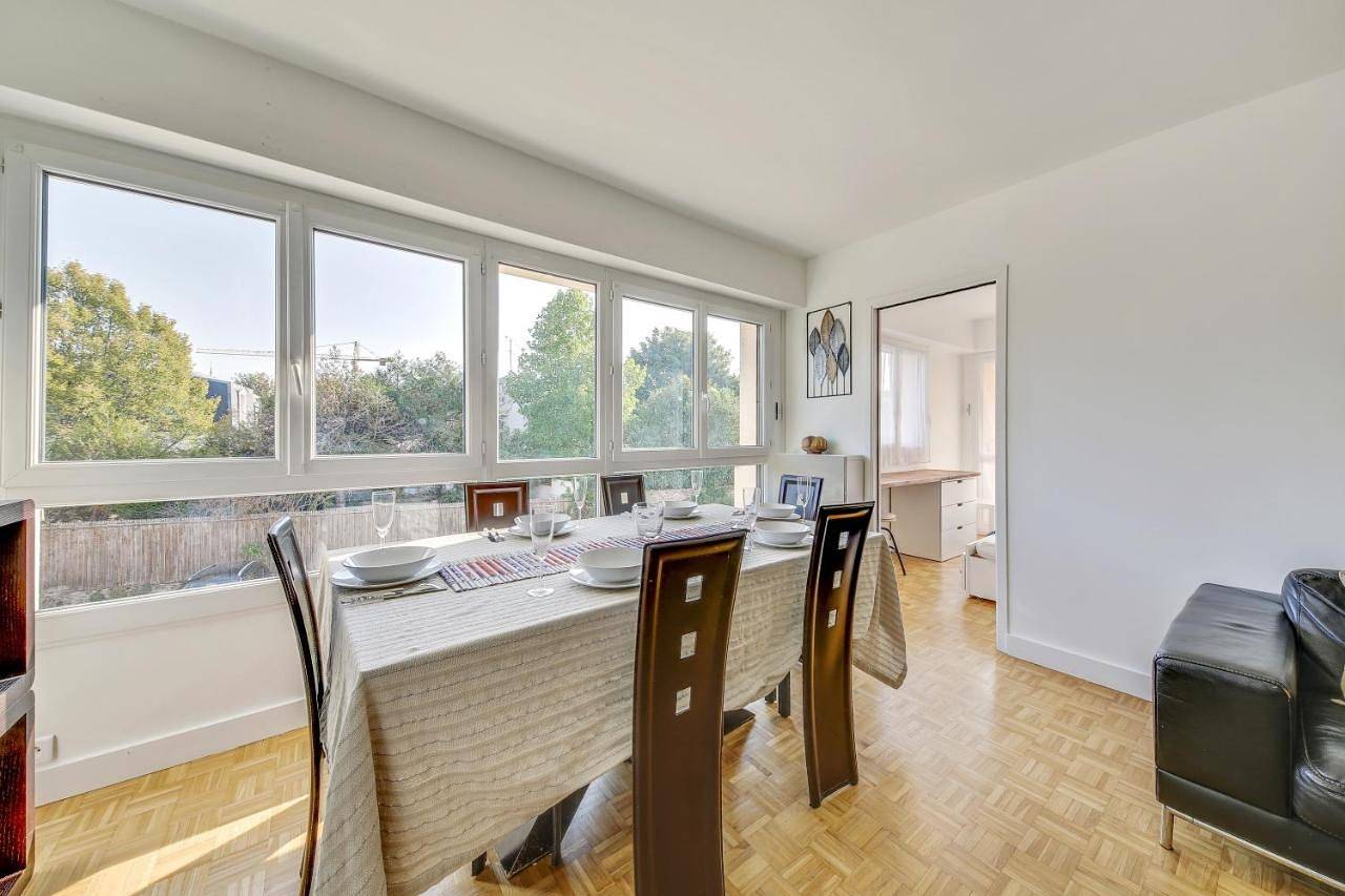 Appartement entier, Three-Bedroom Apartment in Le Chesnay, Yvelines
