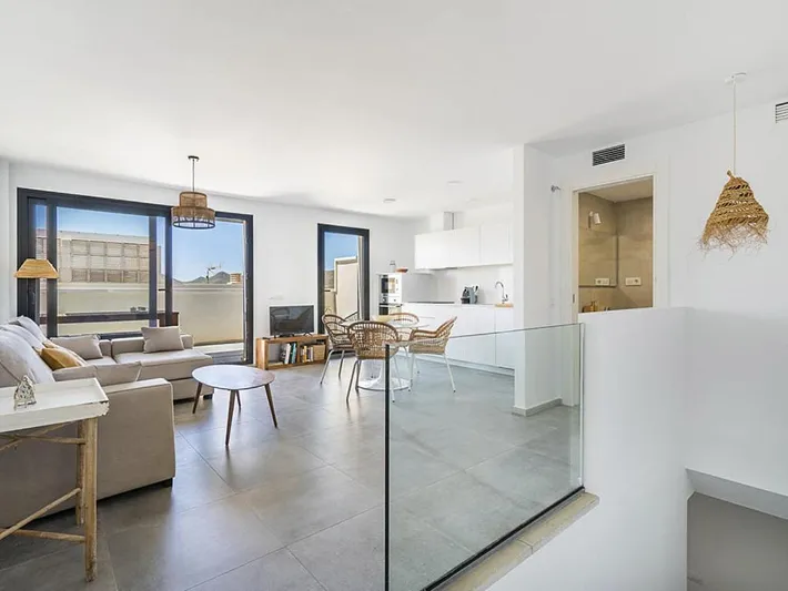 Apartamento de vacaciones para 4 personas, con balcón además de piscina y vistas - 1