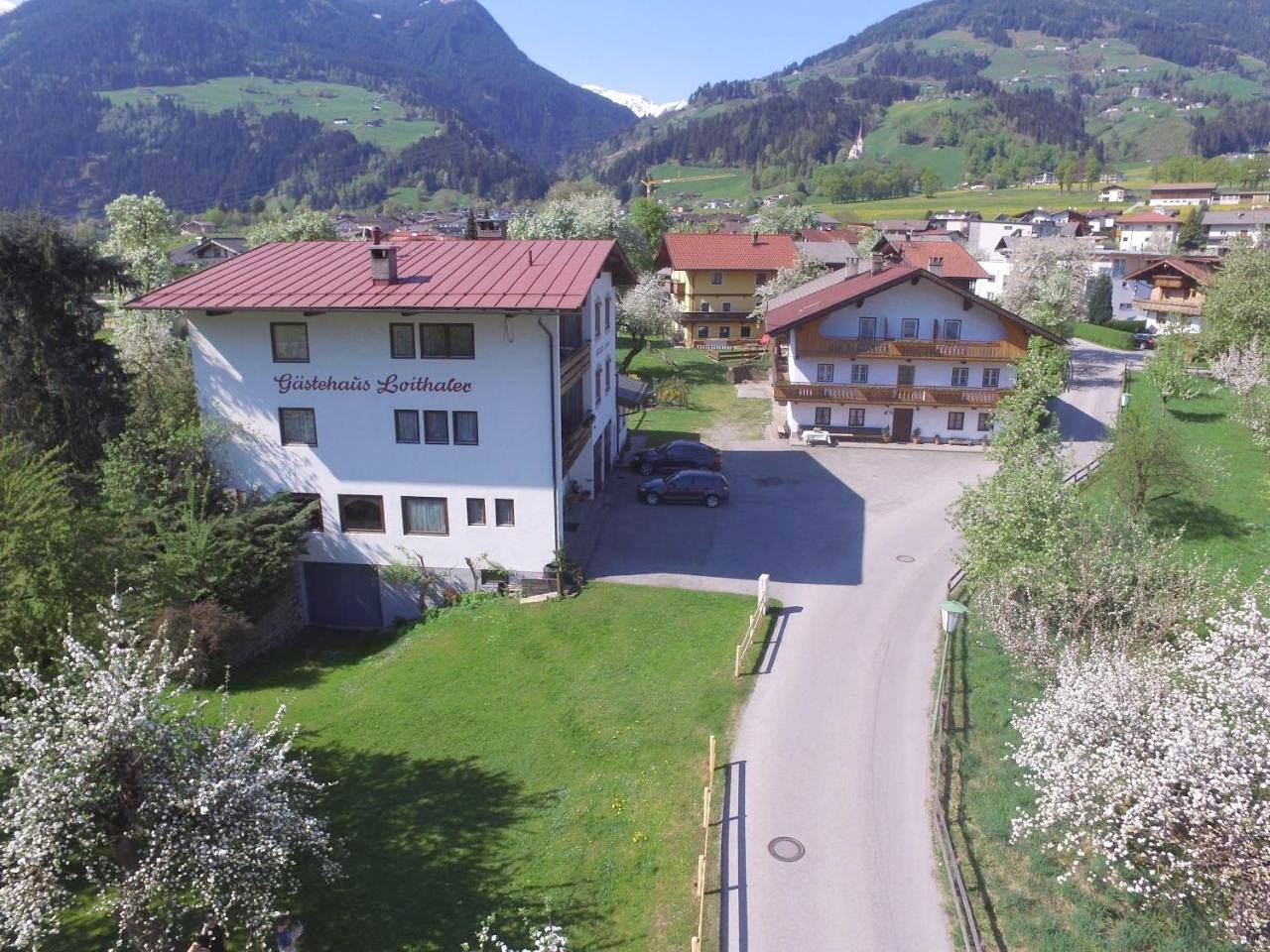 Gästehaus Loithaler in Tuxer Alpen, Fügen