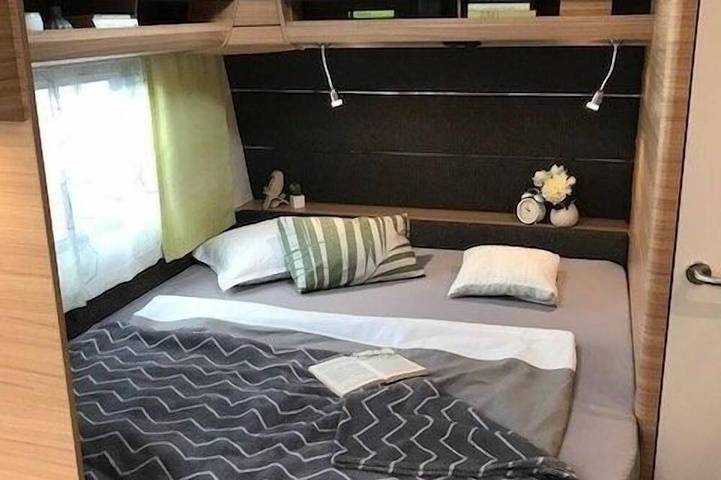 Wohnwagen für 3 Personen, mit Balkon und Sauna in Brandenburg - 3