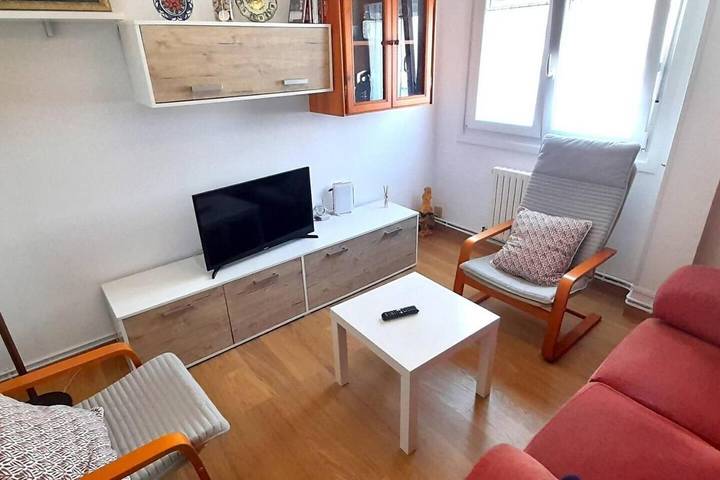 Apartamento de vacaciones para 4 personas, con balcón - 1