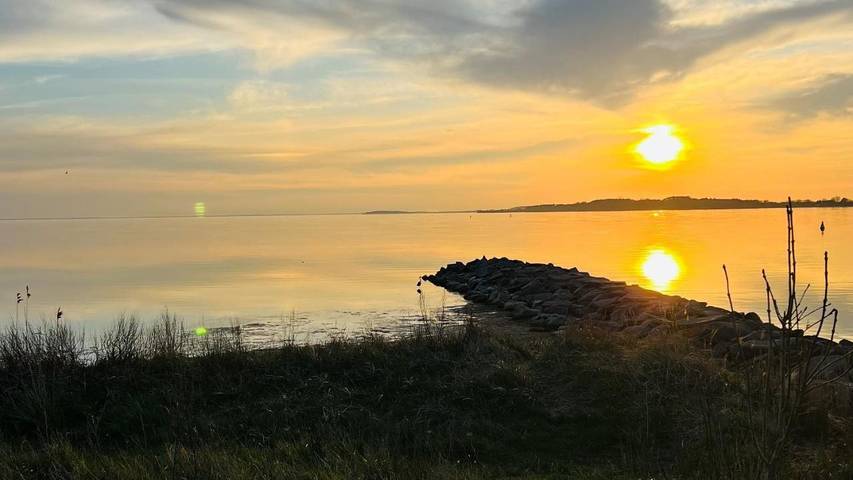 Boot für 2 Personen, mit Terrasse und Seeblick am Greifswalder Bodden - 3