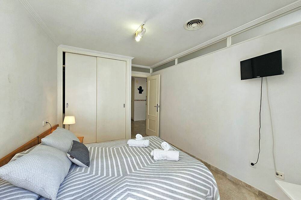 Apartamento entero, Apartamentos Nuevo Edificio Alba Cartagena centro Parking in Cartagena, Costa Cálida