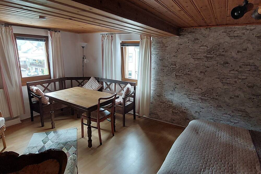 Entire apartment, Gem.fewo für 2 im Histor. Ortskern von Eller - Wandern, Radfahren, in Ediger-Eller, Cochem-Zell