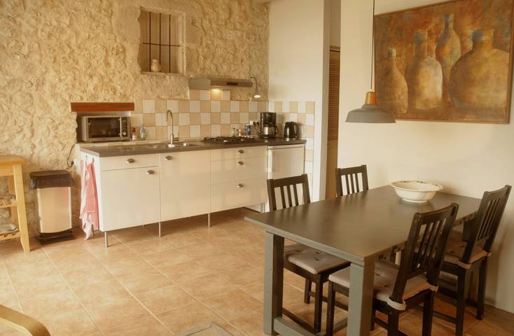 Gîte pour 4 personnes, avec jardin et piscine, animaux acceptés à Cahuzac-sur-Vère - 2