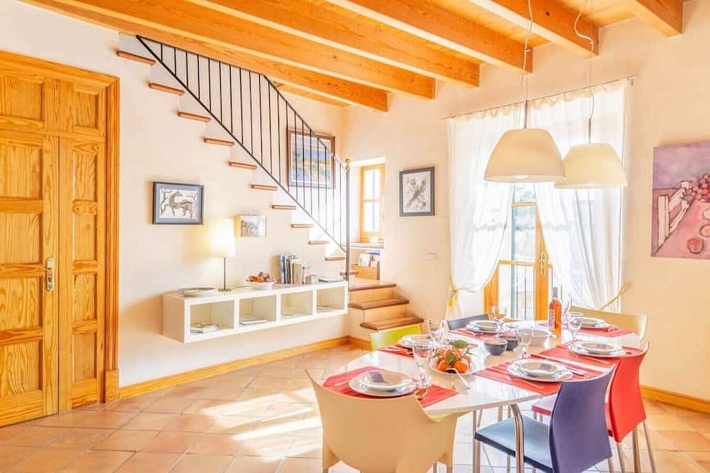 Townhouse In Palma 300 mts from the Beach in Punta des Gas (Palma), Palma