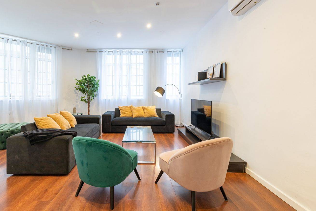 Entire apartment, Teatro Principal. in Valencia City Centre, Valencia