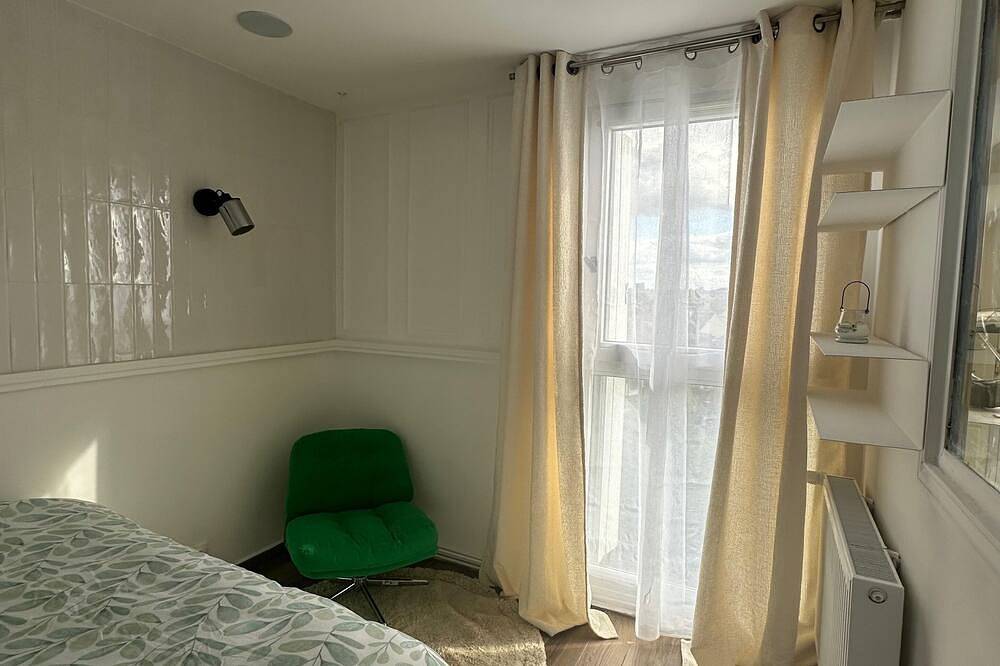 Entire apartment, Le Duplex d'Argenteuil (near Paris) in Argenteuil, Val-d'Oise