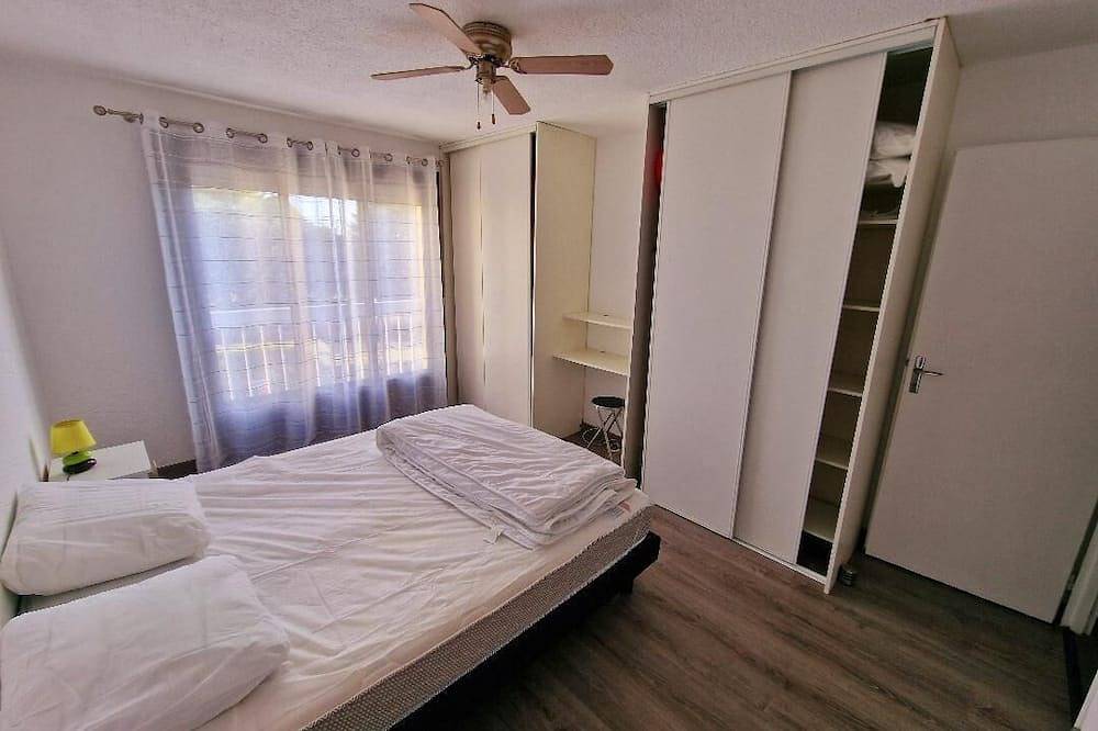 Ganze Wohnung,  T2 apartment at the foot of the Estérel and the beaches in Le Dramont, Saint-Raphaël