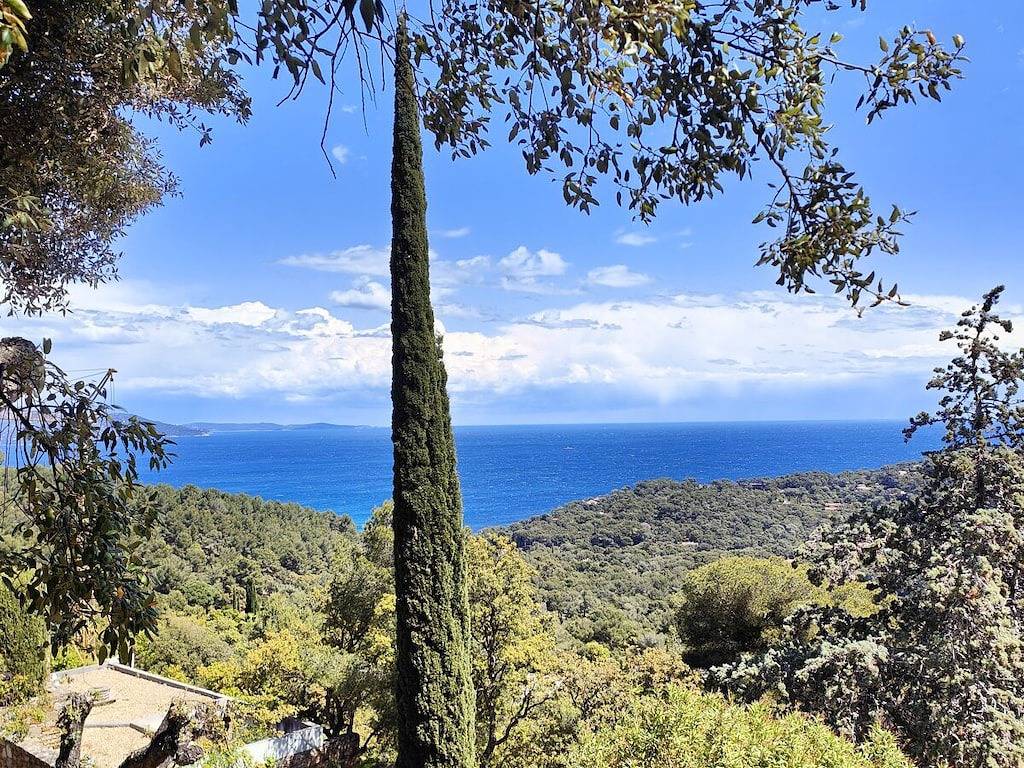 Bungalow mit 1 Schlafzimmer in Cap Bénat, Bormes-les-Mimosas