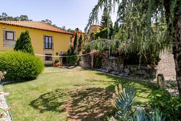 Villa for 21 People in Bárrio e Cepões, Minho Province, Photo 1