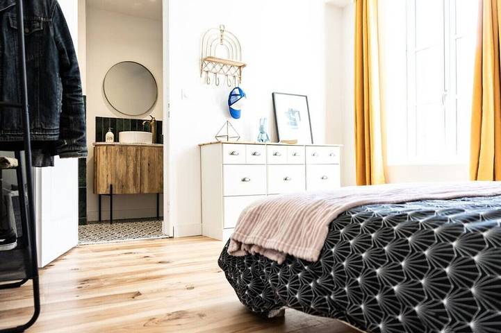 Appartement entier, Le grand Arth&M cosy F2 refait a neuf in Clermont-Ferrand, Parc naturel régional des Volcans d'Auvergne