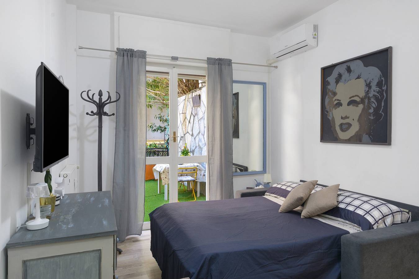 Ganze Wohnung, Apartment 'Lally's Nest' mit privater Terrasse, Wlan und Klimaanlage in Rapallo (Stadt), Rapallo