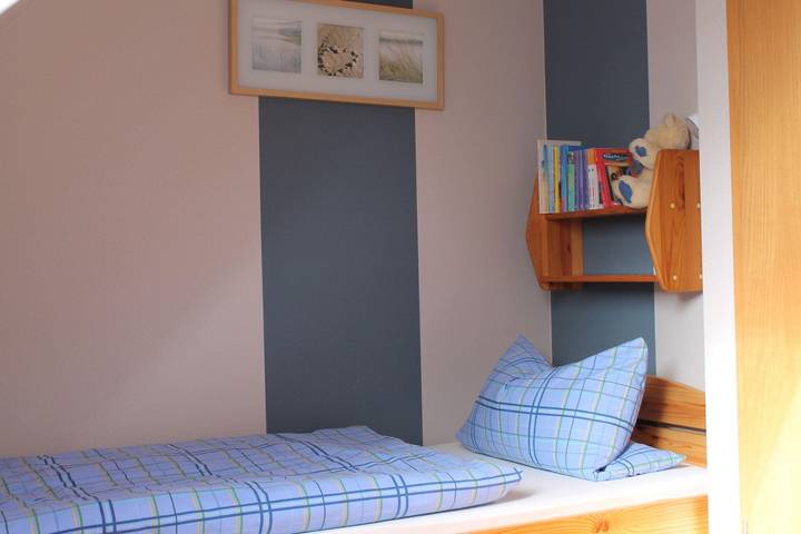 Ferienwohnung für 4 Personen, mit Terrasse und Garten in Oevenum