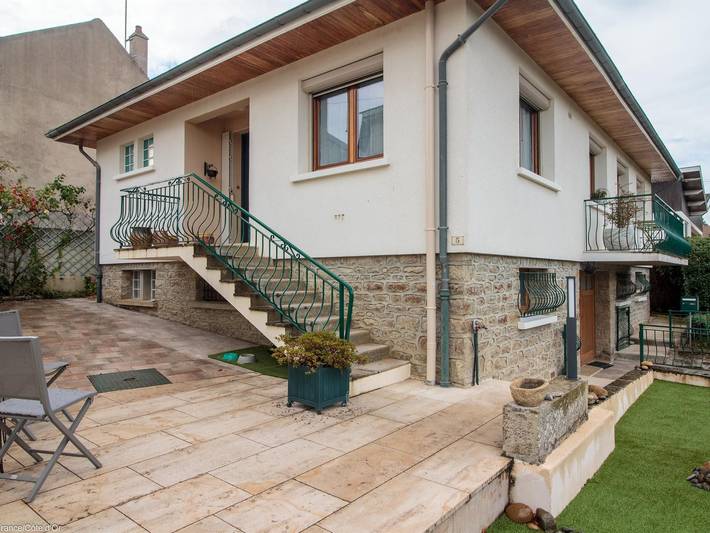 Gîte pour 4 personnes à Genay