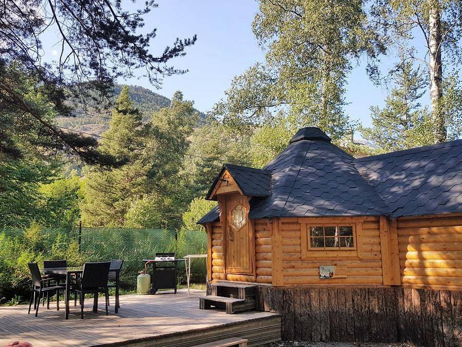 Camping l'Iscle de Prelles - Ungewöhnlich 4 personen - Refugium - Esprit cabane - Ohne Wasser oder Sanitäranlagen 2/4 Plätze, in Saint-Martin-de-Queyrières, Nationalpark Écrins