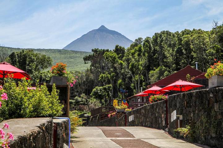 Ferienanlage für 2 Personen, mit Terrasse und Whirlpool sowie Garten und Ausblick in Portugal - 4