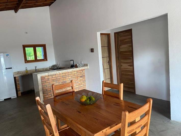 Casas e apartamentos de temporada para 2 pessoas, com vista e balcão em Camocim