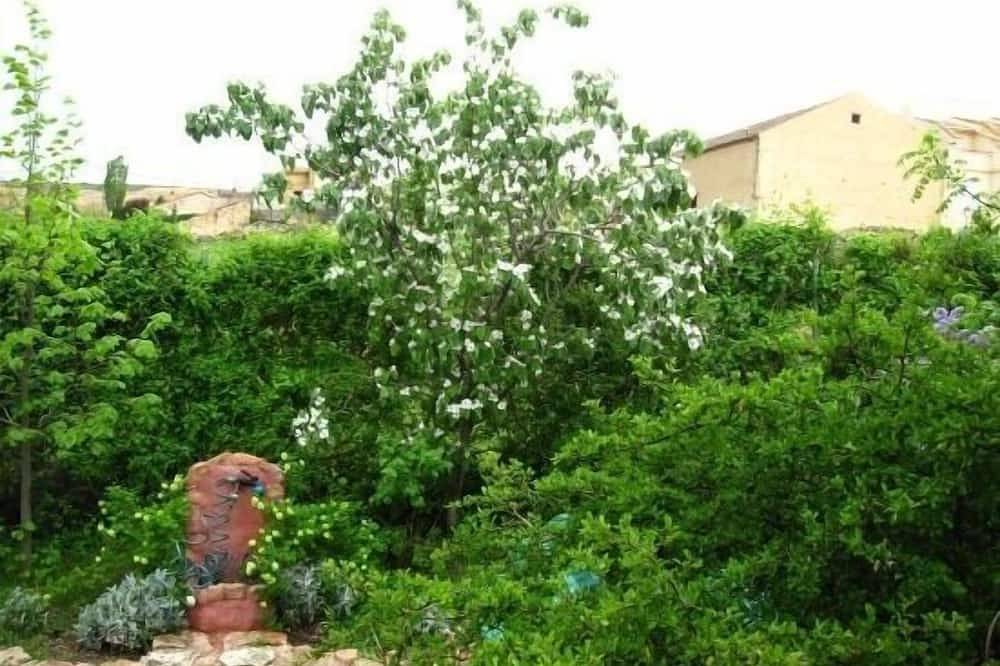 Casa rural Dalt La Figuera para 10+2 personas (alquiler íntegro) in Espirdo, Provincia de Segovia