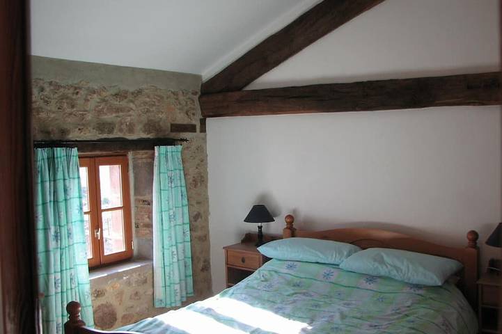 Location de vacances pour 4 personnes, avec jardin, animaux acceptés à Pressignac - 4