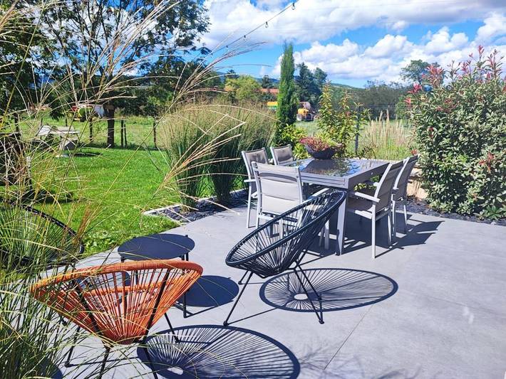 Chambre d’hôte pour 2 personnes, avec vue ainsi que jardin et terrasse