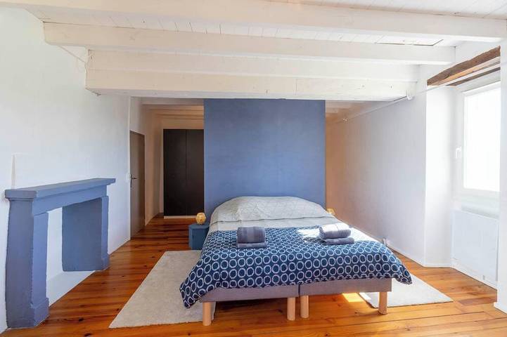 Location de vacances pour 6 personnes, avec jardin à Villetoureix - 2