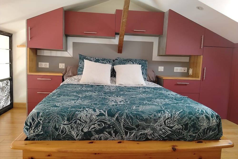 Appartement entier, L'Instant Sud de Châteauneuf-de-Grasse in Châteauneuf-Grasse, Côte méditerranéenne (France)