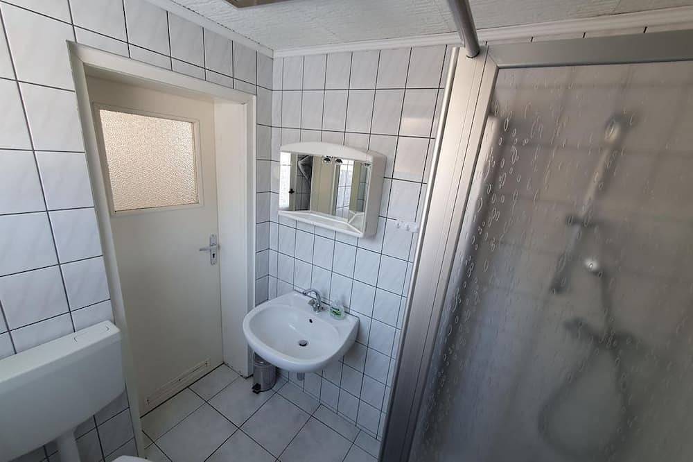 Ganze Wohnung, Bungalow 251 Wochenpauschale 7 Nächte - Naturcamp Meyersgrund - Ferienhäuser in Manebach, Ilmenau