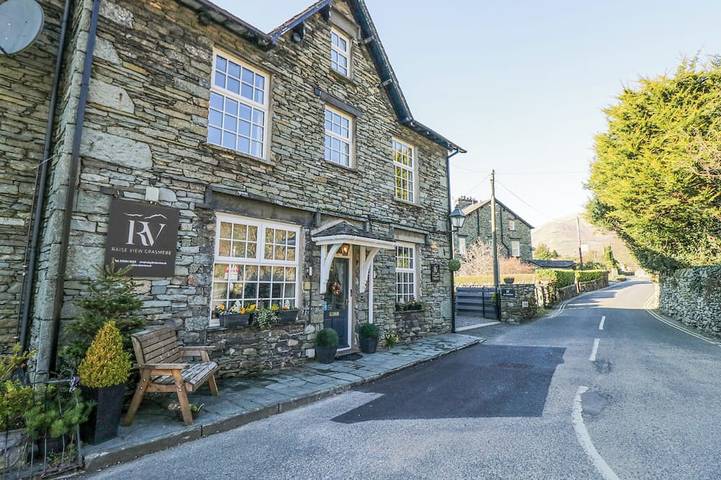 Cottage for 10 people, with garden in Grasmere